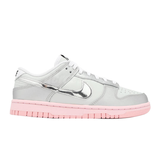Nike Wmns Dunk Low LX Dust Pink