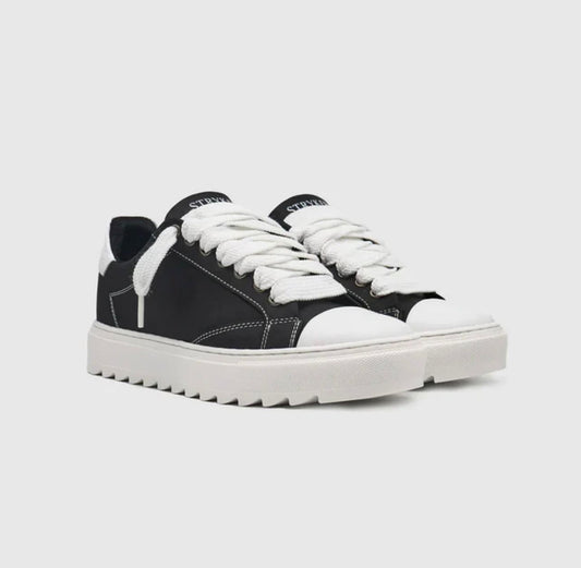 NUMERIS Atelier Contrast Stitching sneakers