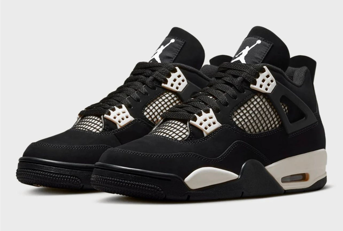 Air Jordan 4Black Thunder White